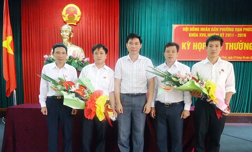 http://hadong.hanoi.gov.vn/PublishingImages/2014/10/Ky%20hop%20HDND%20bat%20thuong%20Van%20Phuc.jpg